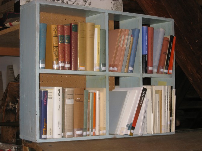 Eine Auswahl von Büchern über Dürnten und von Dürntner Schriftstellern, wie Arthur Honegger, J.C. Heer usw.