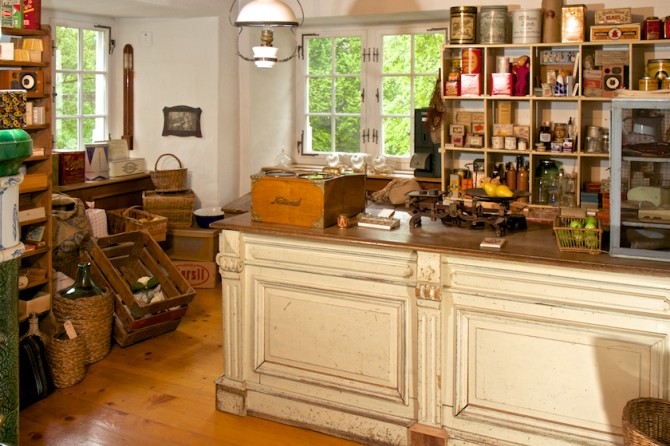 Der Tante-Emma-Laden. Nicht sichtbar: Hörinstallation