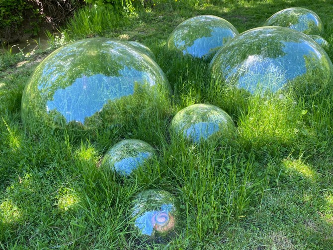 Biennale 2021 Marianne Engel: Schmerz am Rand der Geborgenheit